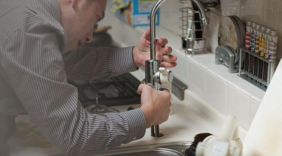 Professional bathroom faucet installation in Umpqua, OR